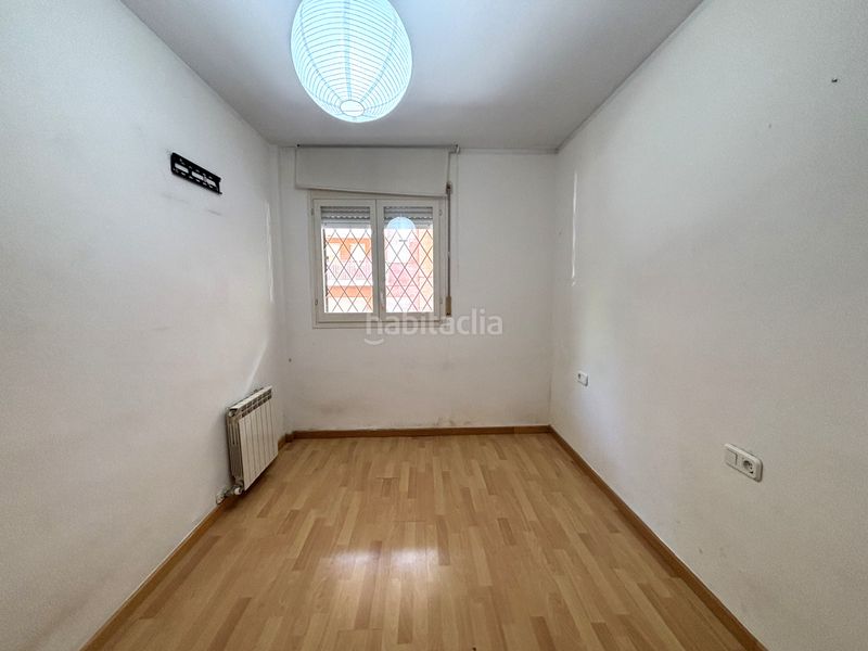Foto 9cc8e2e8-f24a-427a-bceb-48d9fb967d49. Planta baixa amb calefacció aparcament a Montilivi Girona