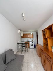 Rent Flat in Carrer del riu terri 30. Pis en lloguer a migdia sud, girona capital/ piso en alquiler en