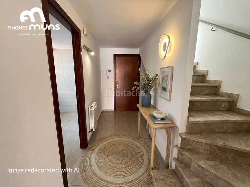 Foto c16a80ac-4ccc-4094-9d77-1dc18dd619d9. Dúplex amb calefacció aparcament a Eixample Sud-Migdia Girona