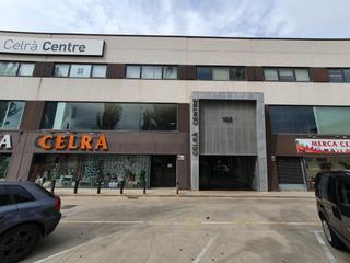 Oficina a C-66 181. Oficina en venda amb 4 pq i traster a celrà / oficina en venta c