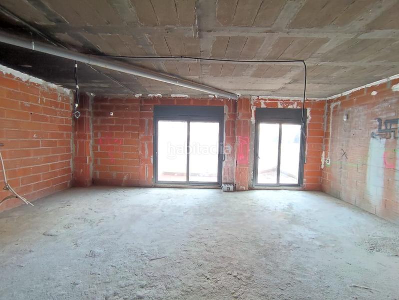 Foto daa7eb17-1f4a-468f-b63a-147dd612bf12. Geschäftsraum in passeig d'olot 106 in Santa Eugenia Girona