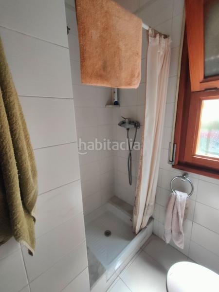 Foto 1bca763a-6f32-422a-bc6d-19a57b393073. Xalet amb xemeneia calefacció aparcament a Palau Girona