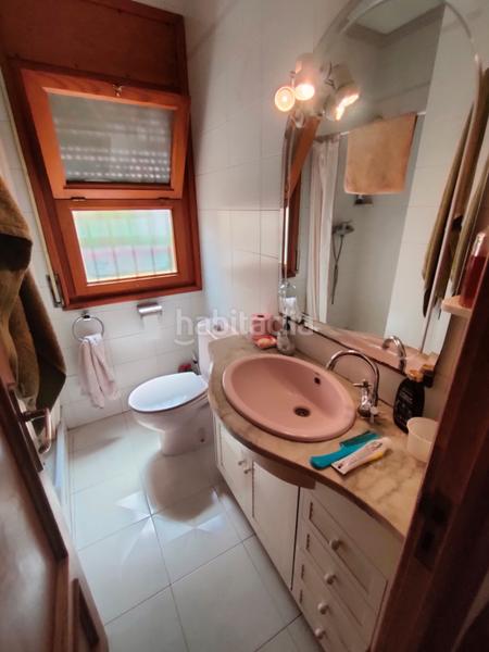 Foto e6168cee-78be-4392-8c13-959d7d84b776. Xalet amb xemeneia calefacció aparcament a Palau Girona