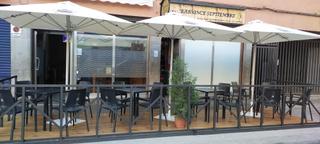 Local Comercial a Centre. Oportunidad local cafetería bar en barri dels escriptors de  sal