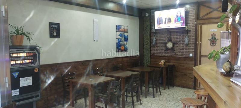 Foto 7581cfe3-b133-43bd-9dfe-9edc4f7a80c0. Locale commerciale con riscaldamento in Centre Salt