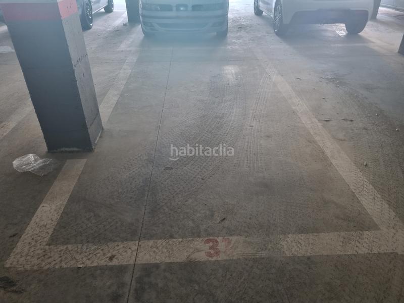 Foto 7f8967e8-1980-4695-b96b-6b4250058fda. Car parking in carrer de l'empordà 70 in Poble Nou-Olivar Gran Figueres