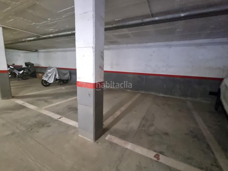 Foto 9b6a9f9b-bd23-4dae-8ced-556efad84e04. Car parking in carrer de l'empordà 70 in Poble Nou-Olivar Gran Figueres