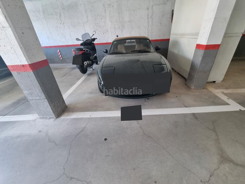 Foto c851c98c-1c45-4445-93e9-4f4876fcd059. Car parking in carrer de l'empordà 70 in Poble Nou-Olivar Gran Figueres