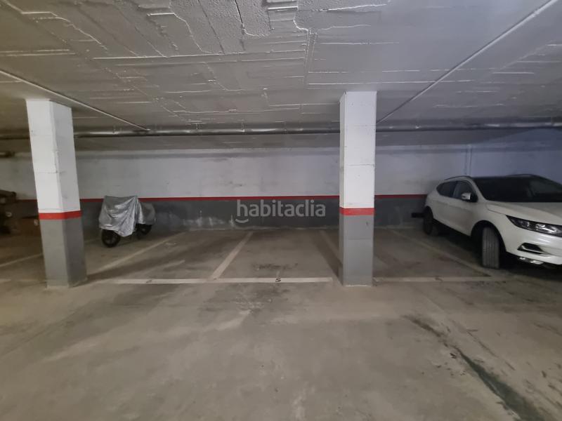 Foto d98a2239-498a-4974-8001-11c386eabe87. Car parking in carrer de l'empordà 70 in Poble Nou-Olivar Gran Figueres