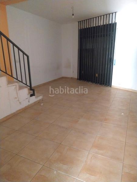 Foto 5c2a0d62-66d7-4006-8b70-578b739a5991. Casa con parcheggio in Jonquera (La)