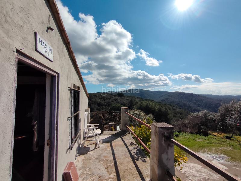 Foto 856300a3-9f4f-430f-aeff-01f7a9987ffb. Masia a camí de sant miquel 13 a Sant Daniel Girona