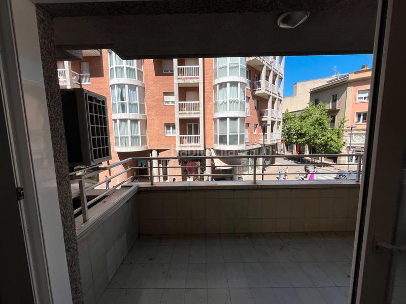 Foto 0c10fff8-2054-4eed-8291-fcc93dd4d092. Ufficio in carrer migdia 1 in Eixample Nord Girona