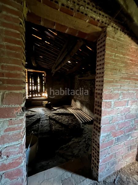 Foto 77c86a4f-31b7-47c9-9925-403470ca06fd. Casale con camino riscaldamento piscina in Juià