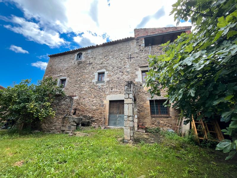 Foto b894f875-d39c-4375-a8ba-18bf4cba12a0. Casale con camino riscaldamento piscina in Juià