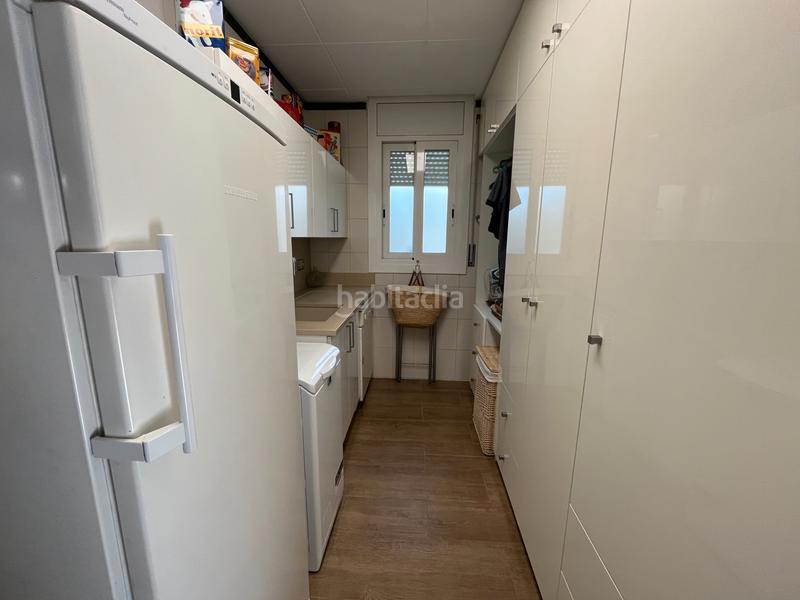 Foto 2f801f6a-c9e5-41eb-94fa-62efb2166093. Xalet amb xemeneia calefacció aparcament piscina a Girona