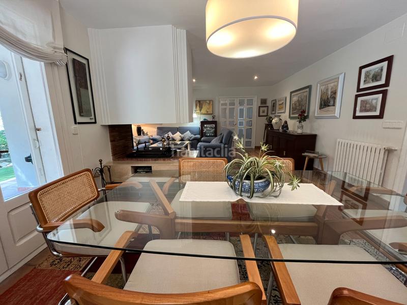 Foto 586d417d-179f-40ee-b8c9-1b549cd786f1. Xalet amb xemeneia calefacció aparcament piscina a Girona