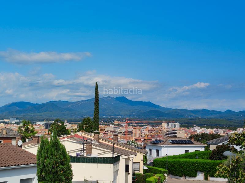 Foto a2c9d836-6ad7-4c03-bf09-735dad84b160. Xalet amb xemeneia calefacció aparcament piscina a Girona