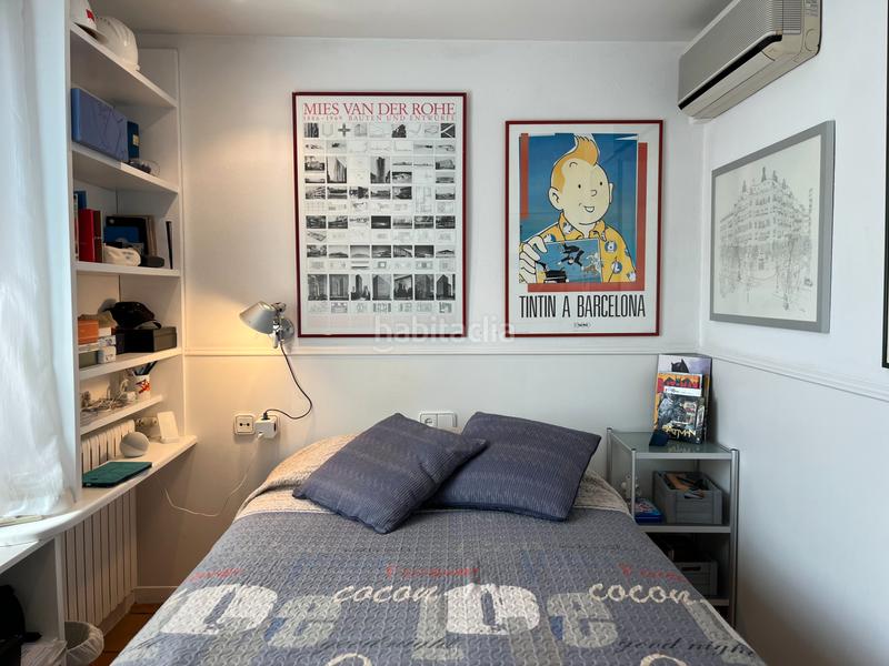 Foto cf54b910-6c39-402f-8221-e9e0e12a27cf. Xalet amb xemeneia calefacció aparcament piscina a Girona