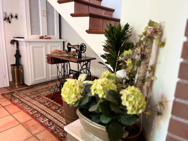 Foto d1ca1ced-07f1-4047-9613-15f183c7eac7. Xalet amb xemeneia calefacció aparcament piscina a Girona