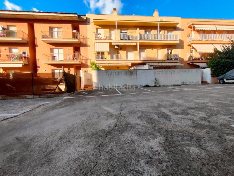 Foto 288796fc-53df-4cf6-90e2-67be629ce22a. Location parking voiture dans carrer de joan bautista torroella i bastons 23 dans Girona