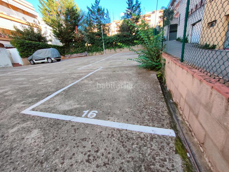 Foto 7db1643b-32e2-49ed-9e2a-b2b9d38cda8e. Miete autoparkplatz in carrer de joan bautista torroella i bastons 23 in Girona