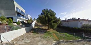 Terreny residencial a Els Masos - Els Garrofers. Terreno grande para construir una casa de ensueño
