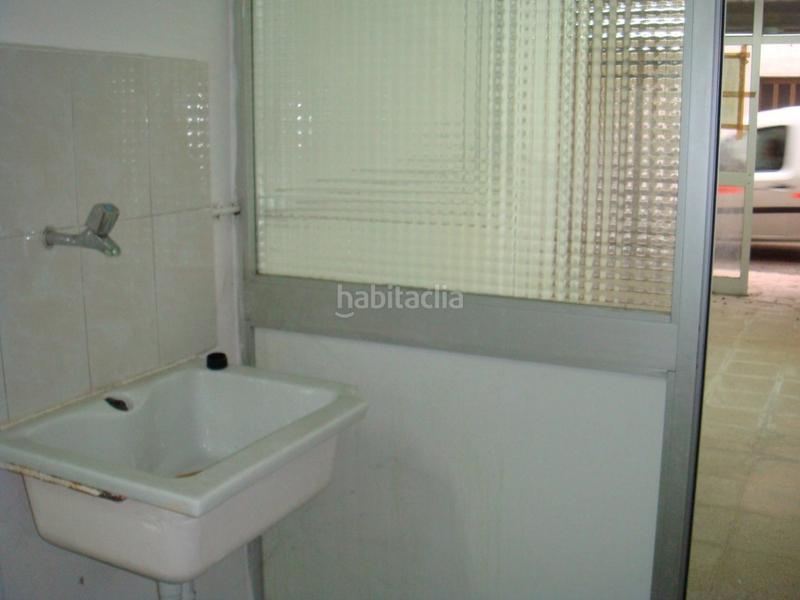 Foto 2b087095-31b4-4a53-9b43-de456e330325. Local comercial a Centre Vendrell (El)