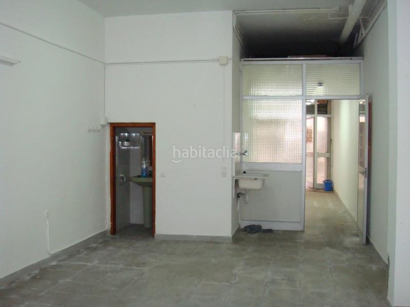 Foto 52962749-07b8-451b-b6a2-3eb271f119ee. Local comercial a Centre Vendrell (El)