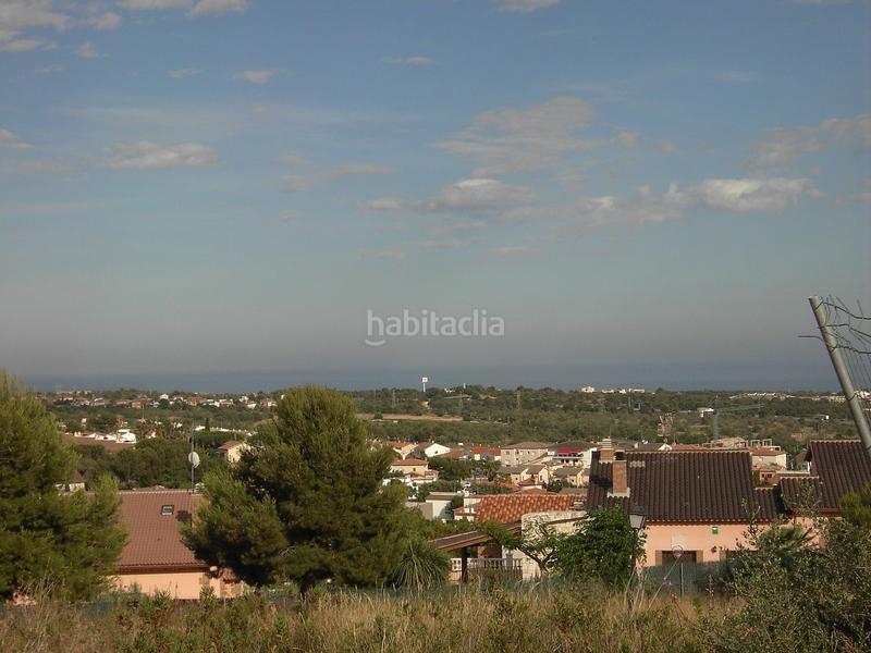 Foto c086133f-978f-463a-886e-361ecee5e4e0. Terreny residencial a Roda de Barà