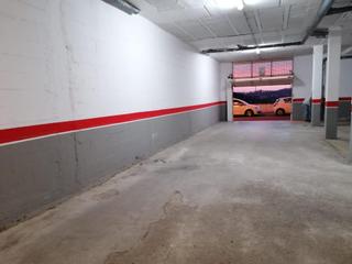 Aparcament cotxe a Centre. Parquin en venta en la muntanyeta, el vendrell