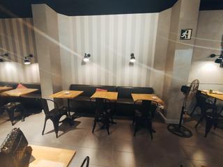 Pas-de-porte Local commercial à Dreta de l´Eixample. Se traspasa cafetería en funcionamiento en el centro de barcelon