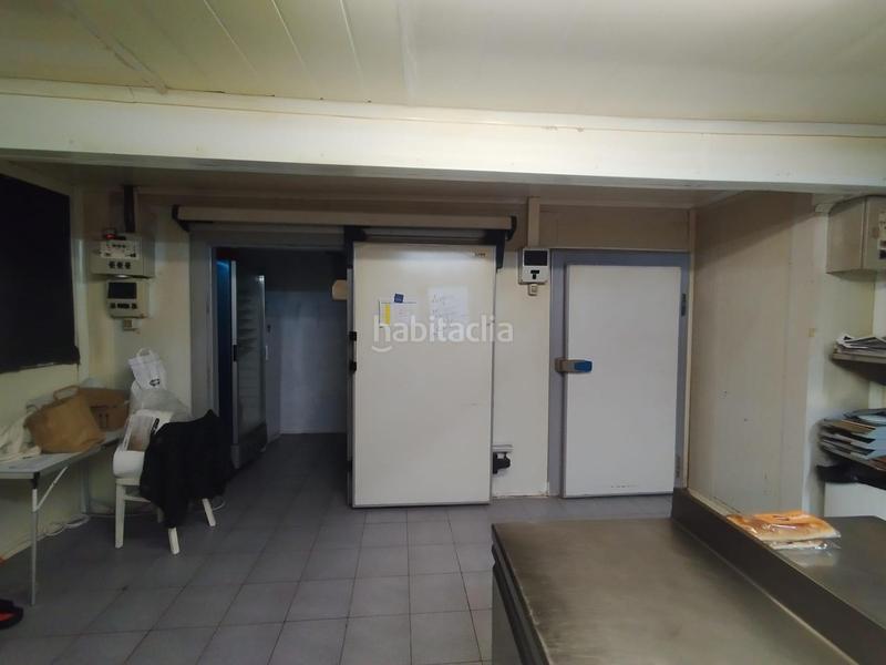 Foto fd776ded-ac2f-4710-bb79-ab05127f178b. Traspàs local comercial a Olesa de Montserrat