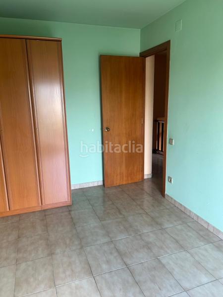 Foto e07d36a3-51b3-419e-beaa-b10950316982. Casa adossada amb calefacció aparcament a El Tancat-Mas d´en Gual Vendrell (El)