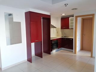 Rent Flat  Calle maresme. Piso de 2 habitaciones en el tancat en alquiler a 10 años