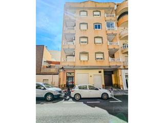 Apartamento en Caballero de rodas 122. Rebajado apartamento de 2 dormitorios 1 baño y garaje incluido e