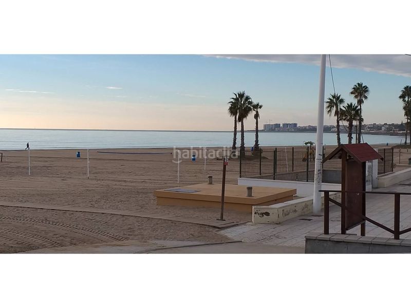 Foto 586ddf73-bf7f-49f5-a802-c5889964d624. Àtic a Parque de las Naciones Torrevieja