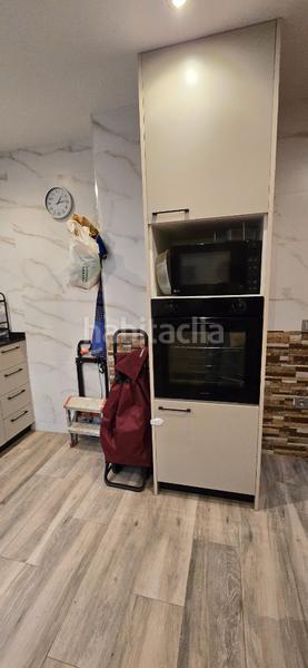 Foto 77205c29-527d-405b-bc6e-e7c20c462cc1. Pis a Llefià Badalona