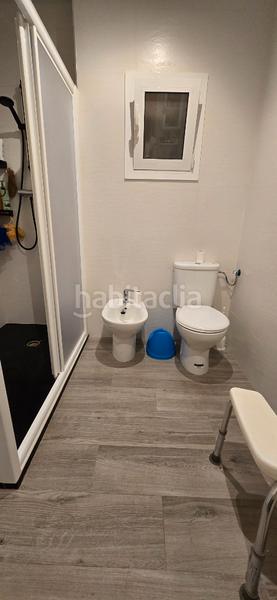 Foto a90e0ae4-0cdb-4a91-80a7-85b12e3654c4. Pis a Llefià Badalona