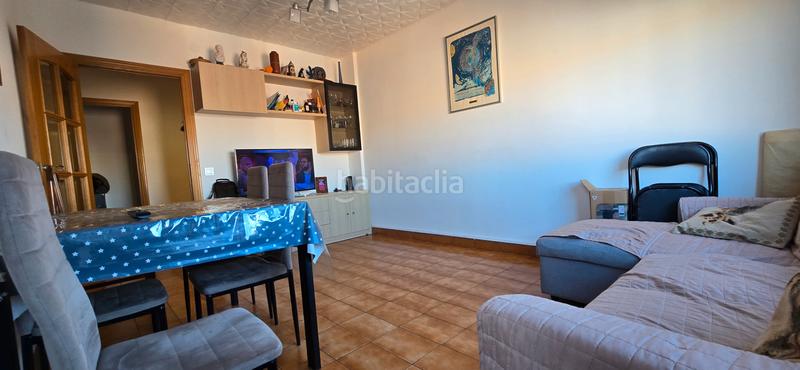 Foto ea08119f-fce3-469a-b27e-57e6d2b6b45f. Pis a Llefià Badalona