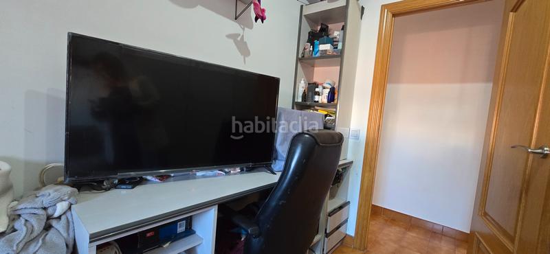 Foto f24fa6a8-2cb7-4f22-b84a-69181e7400d1. Pis a Llefià Badalona