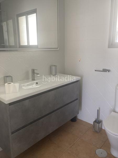 Foto 76ce3fc9-be2e-4d23-b7e3-7e144ad48cc8. Chalet en Almayate Bajo