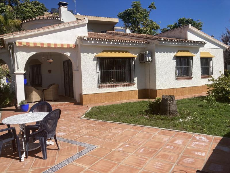 Foto 9958afbd-f0e3-4778-9d47-edb848aae79b. Chalet en Almayate Bajo