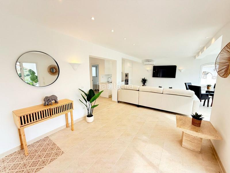 Foto 45fc9168-c817-4f93-a4d7-fd4232a4e3cc. Chalet mit parking pool in El Peñoncillo Torrox