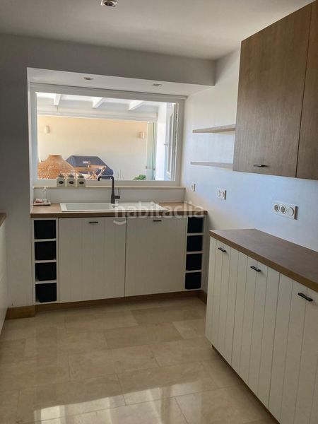 Foto cd8f2d60-8201-44a4-8149-9178dda2572a. Pis amb aparcament piscina a Caleta de Velez