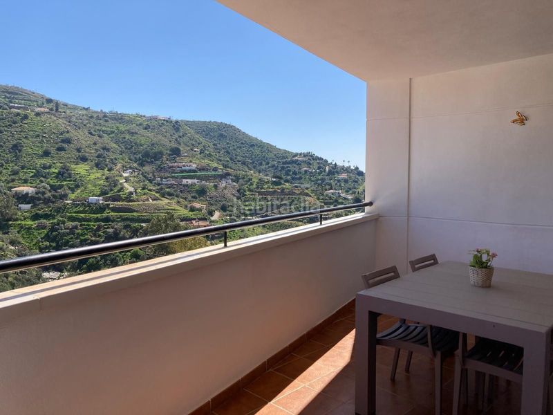 Foto 38f85b3e-c285-4c8f-af4c-0a3ce13bd1fc. Apartament amb aparcament a Torrox pueblo Torrox