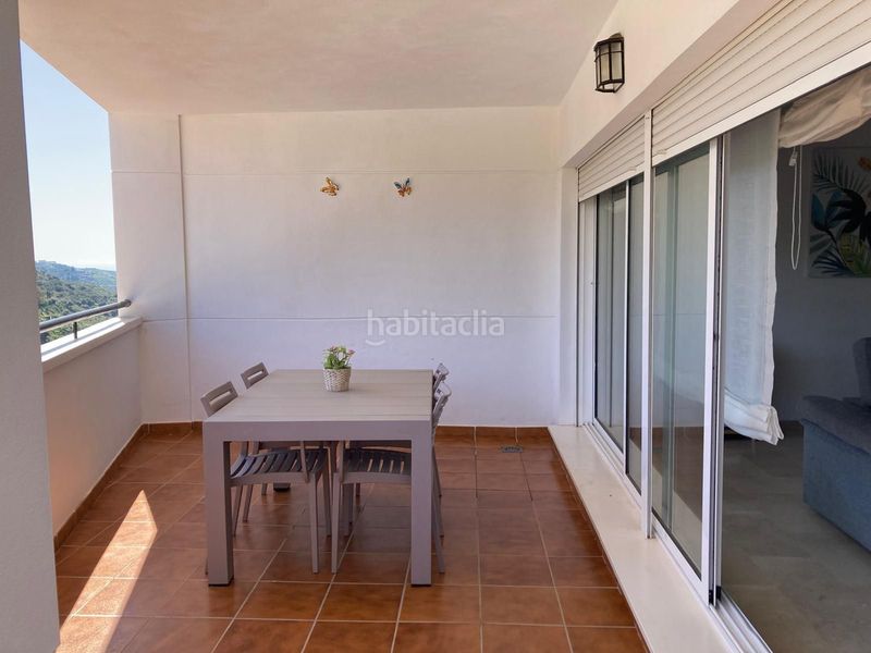 Foto 9d0b1322-b875-41d8-8455-3bb10e4a08a2. Apartament amb aparcament a Torrox pueblo Torrox