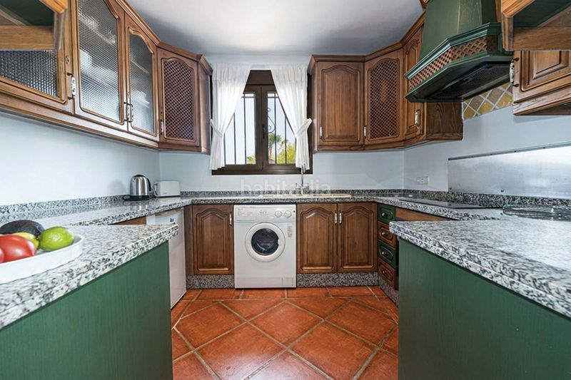 Foto 5d10112c-f9a7-4695-9091-46cfb2c8c30e. Casa adosada en Capistrano Nerja