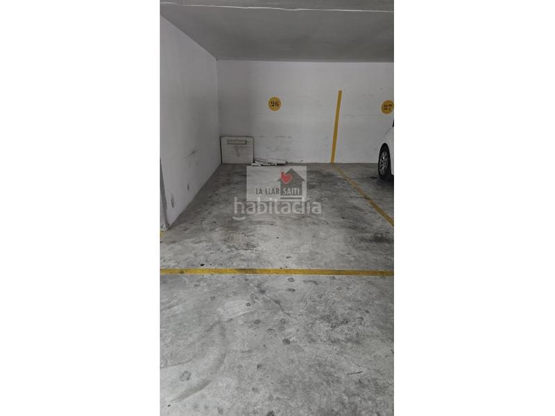 Foto d4563ad6-1117-4f58-a08c-d988d770f10b. Aparcament cotxe a Xàtiva