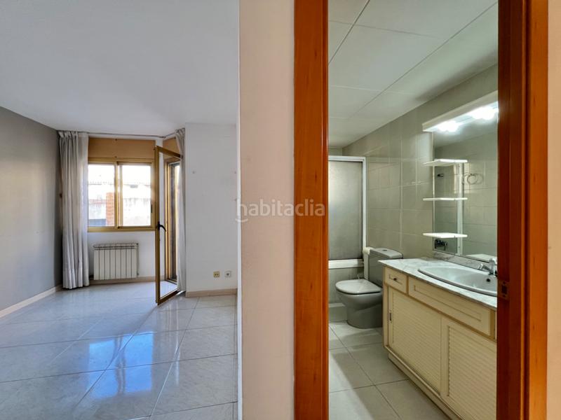Foto 04f01a7e-489c-454b-8898-ff3ec6152b0f. Pis a carrer de jacint verdaguer 22 a Ponent Reus