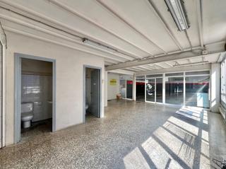 Affitto Locale commerciale in Avinguda de les comarques catalanes 38. Local de 380m2 al centre / moltes possibilitats